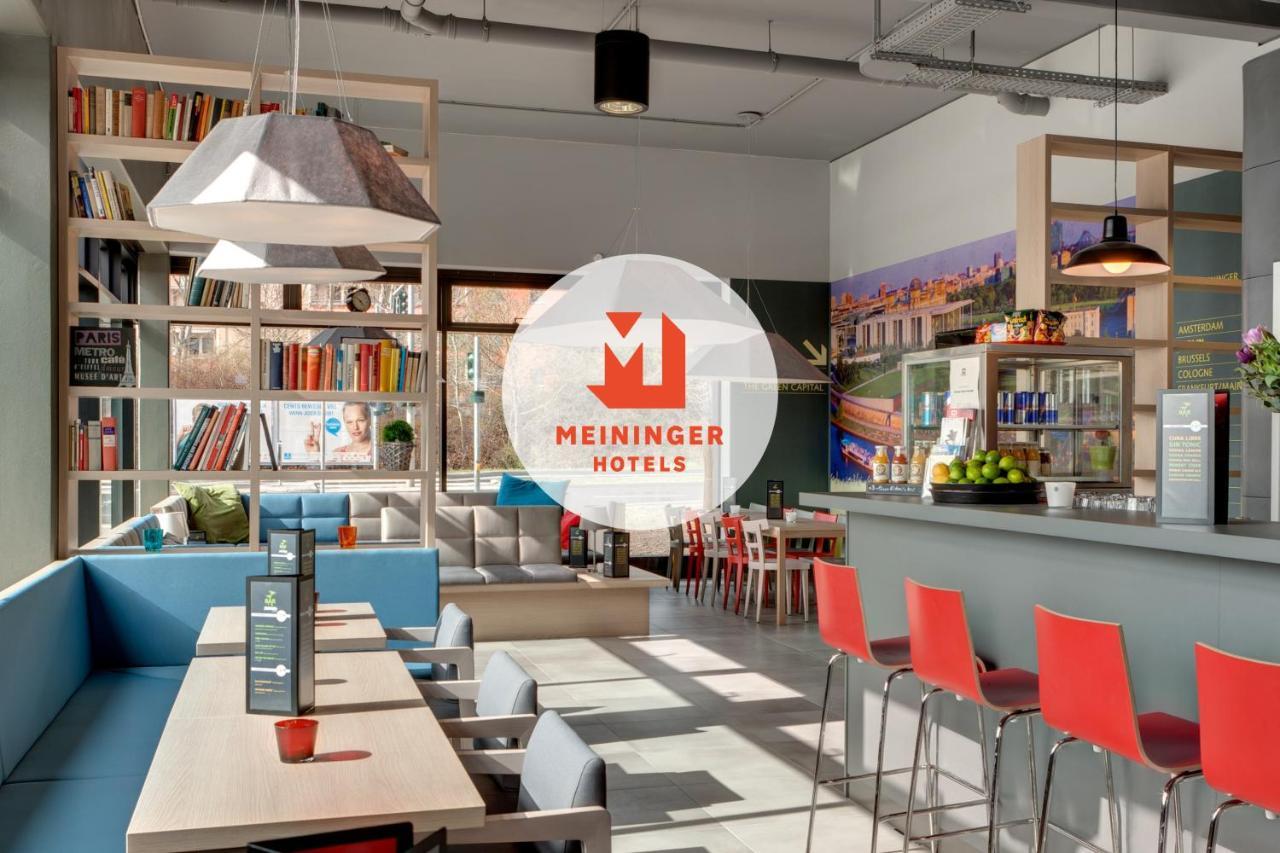 Meininger Hotel Berlin Airport Esterno foto